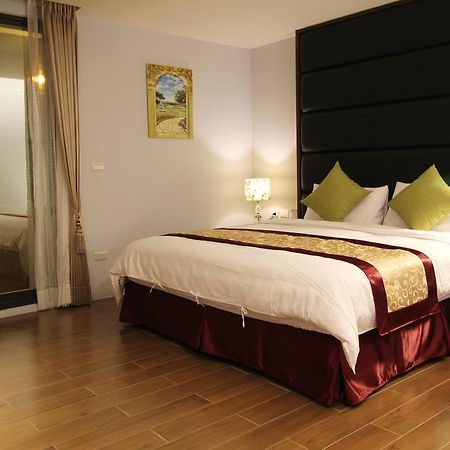 Maui B&B Kota Hualien Bagian luar foto