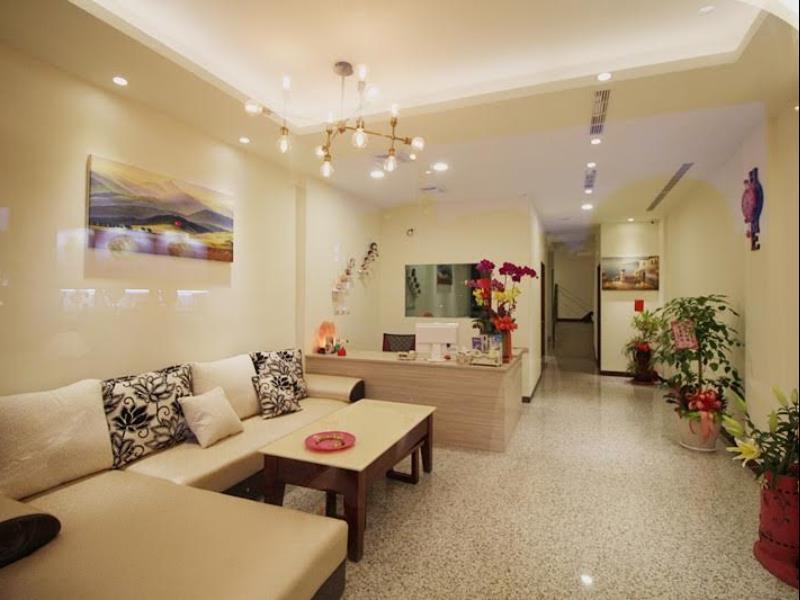 Maui B&B Kota Hualien Bagian luar foto